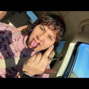 Meet your Posher, Sandra